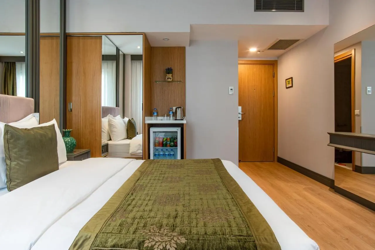 ****  Oran Hotel Estambul Turquía