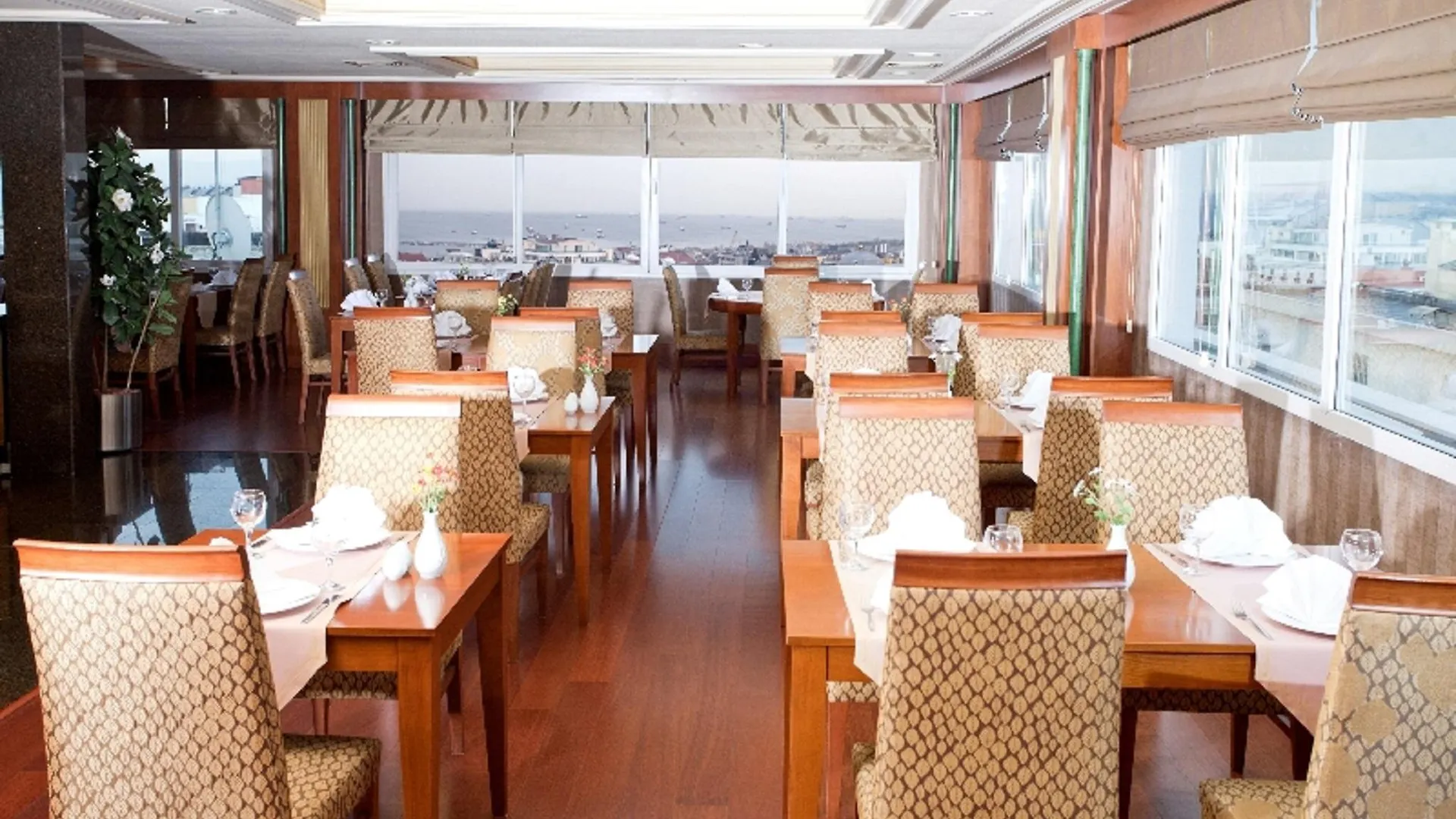 Oran Hotel Estambul Turquía