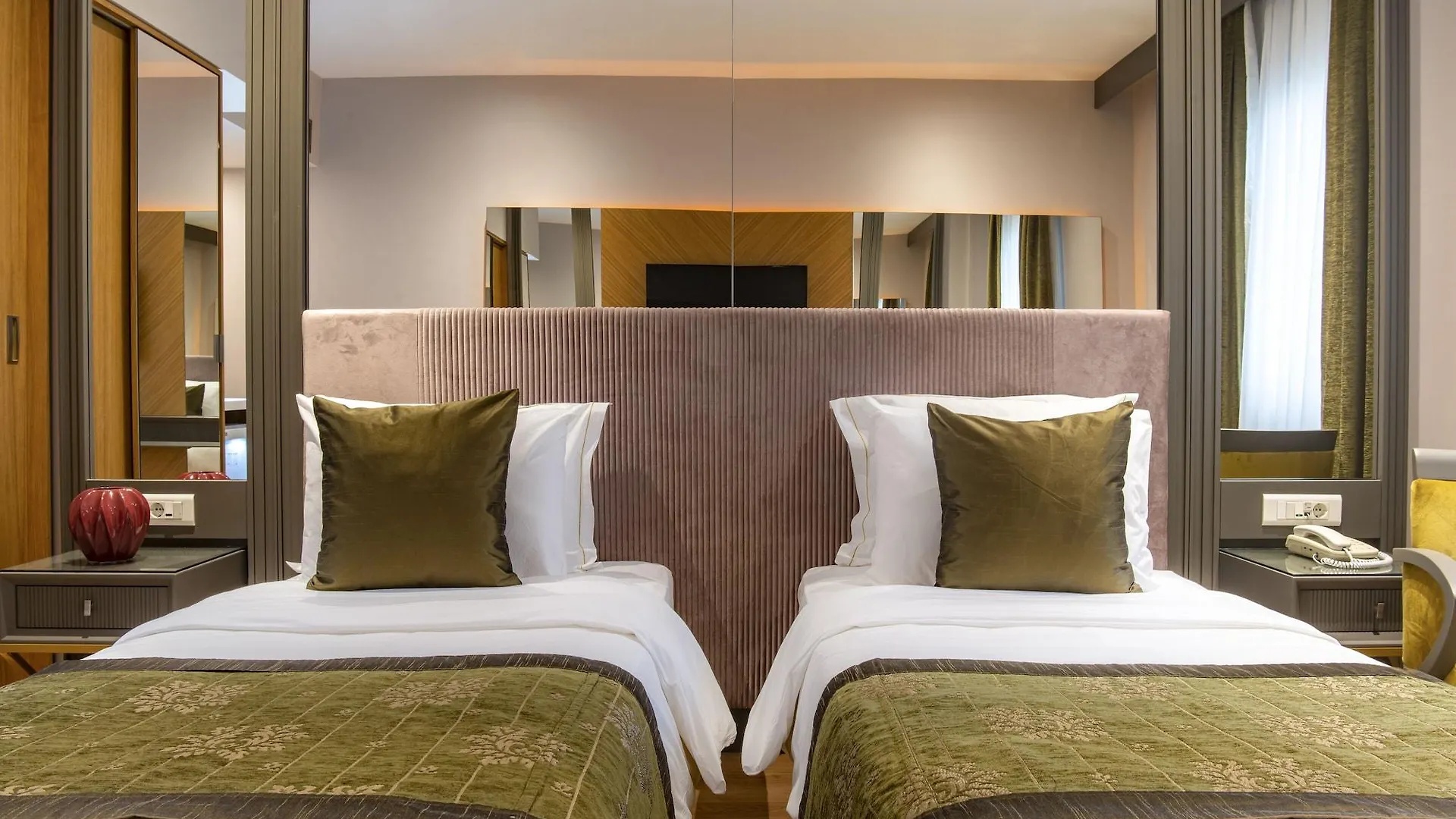 Oran Hotel Istanbul 4*,  Turkey